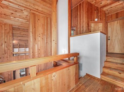 2117 Cascade Road, South Lake Tahoe, CA 96150 Photo