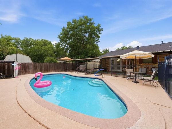 520 Thompson Drive, Saginaw, TX 76179