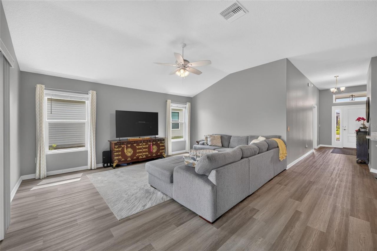 879 Morley Avenue, The Villages, FL 34762 Photo