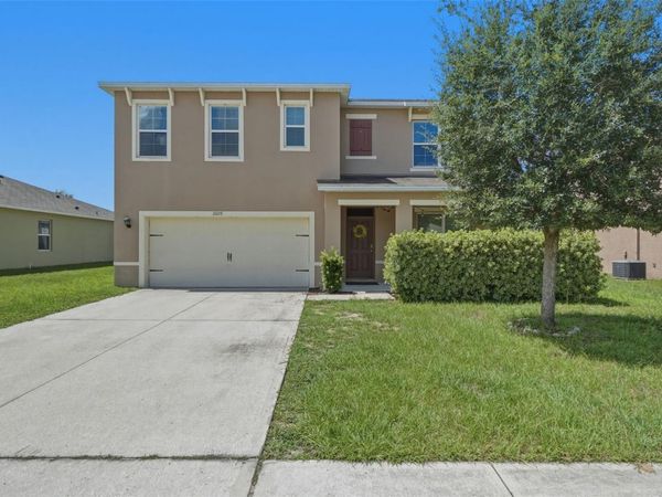 2609 GRAND CENTRAL AVENUE, TAVARES, FL 32778