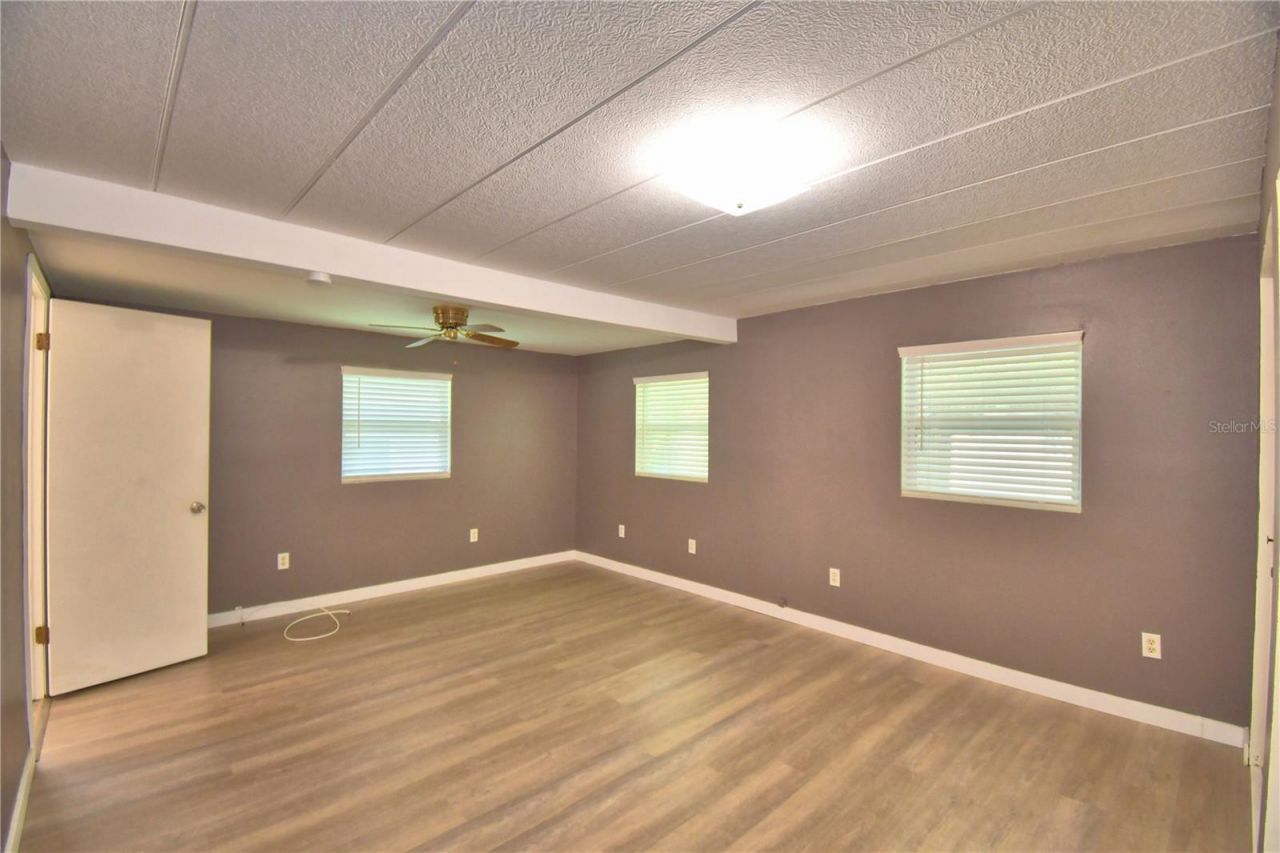 111 Paradise Lane, Auburndale, FL 33823 Photo