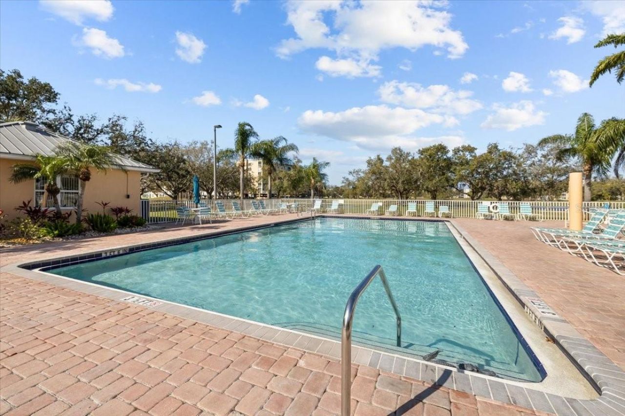 4460 Fairways Boulevard, Unit 407, Bradenton, FL 34209 Photo