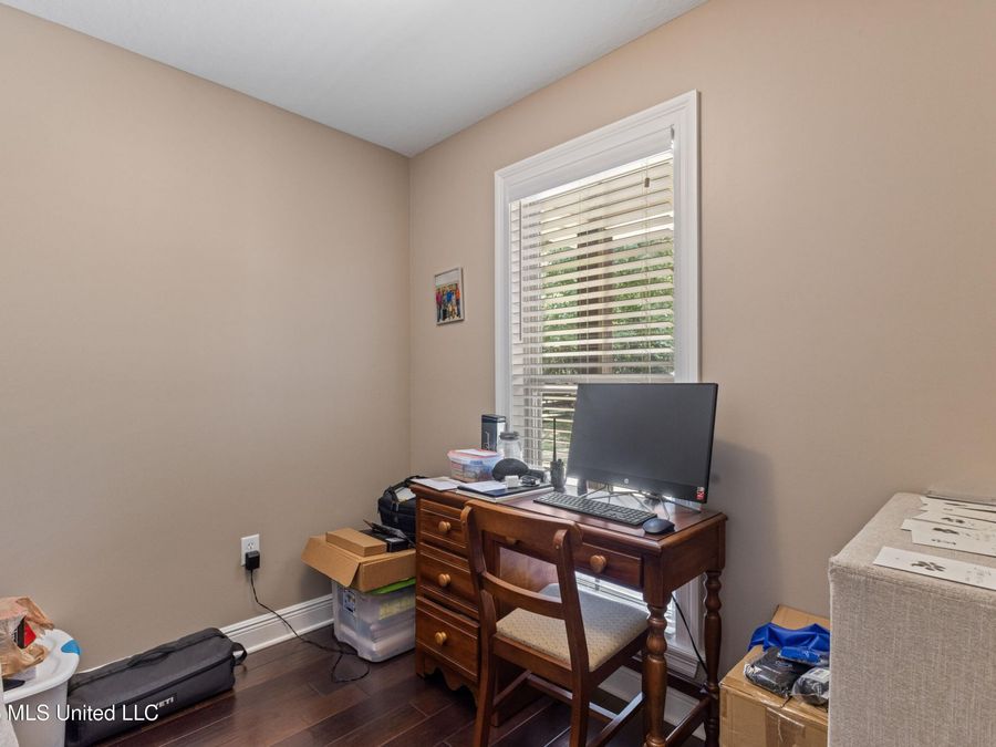 Property Image 27