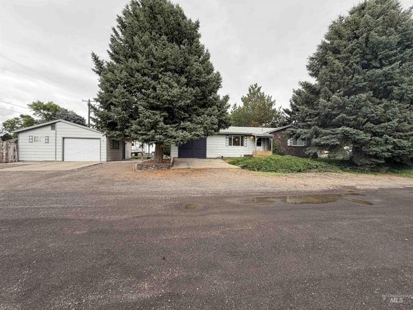 311 S Ave. East, Hagerman, ID 83332