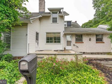 855 MARTIN AVENUE, BRYN MAWR, PA 19010