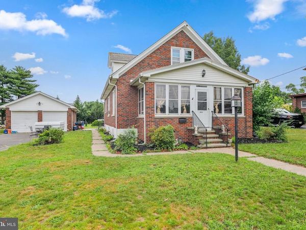 1243 HORNBERGER AVENUE, ROEBLING, NJ 08554