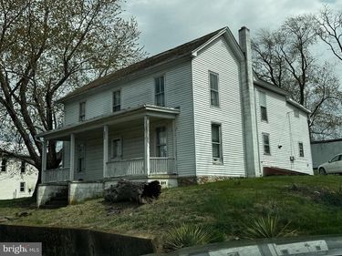 307 PALMYRA ROAD, EDINBURG, VA 22824