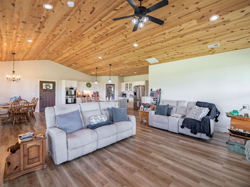 4290 Gardnersville Road, Crittenden, KY 41030 Photo 21