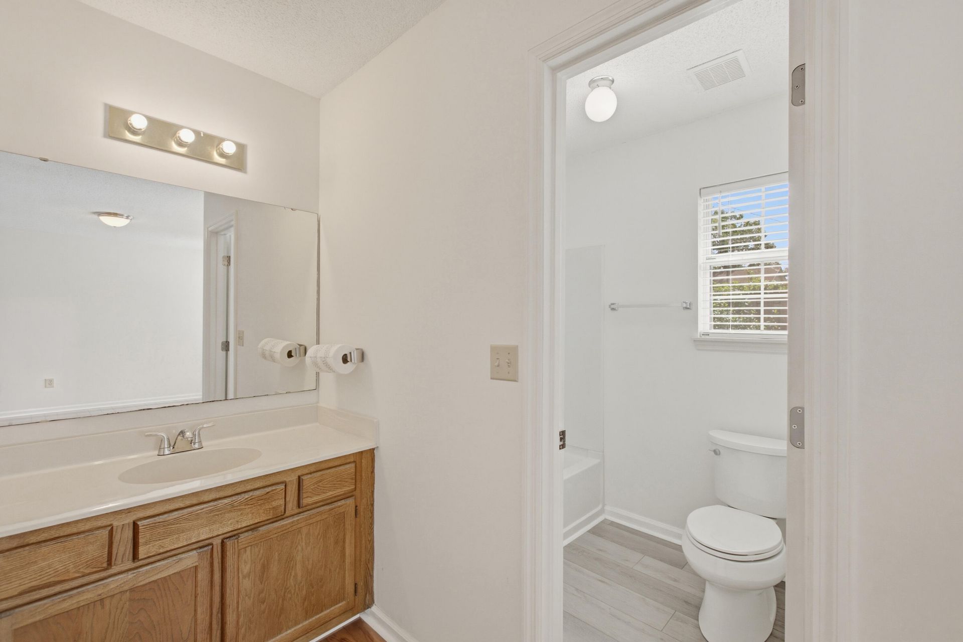 105 Parish Parc Drive Photo 14