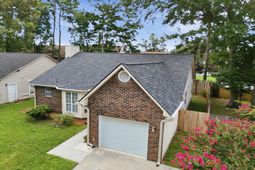 105 Parish Parc Drive photo 4