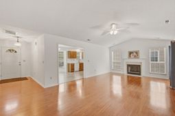 105 Parish Parc Drive photo 4