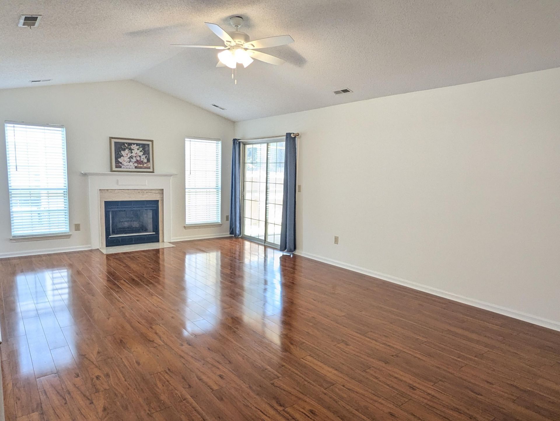 105 Parish Parc Drive Photo 4