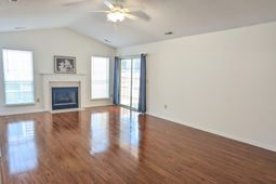 105 Parish Parc Drive photo 4