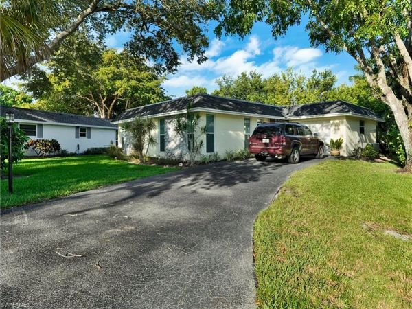 205 Georgetown BLVD, Unit 23, NAPLES, FL 34112
