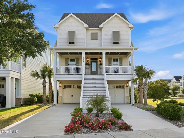 204 Back Street , Newport, NC 28570