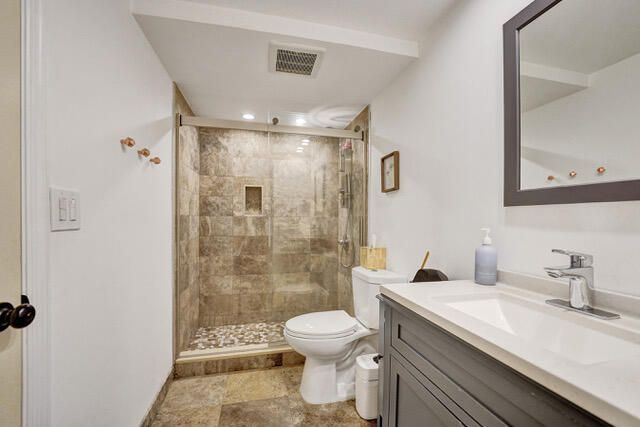 401 NE 14th Avenue, Unit 705, Hallandale, FL 33009 Photo