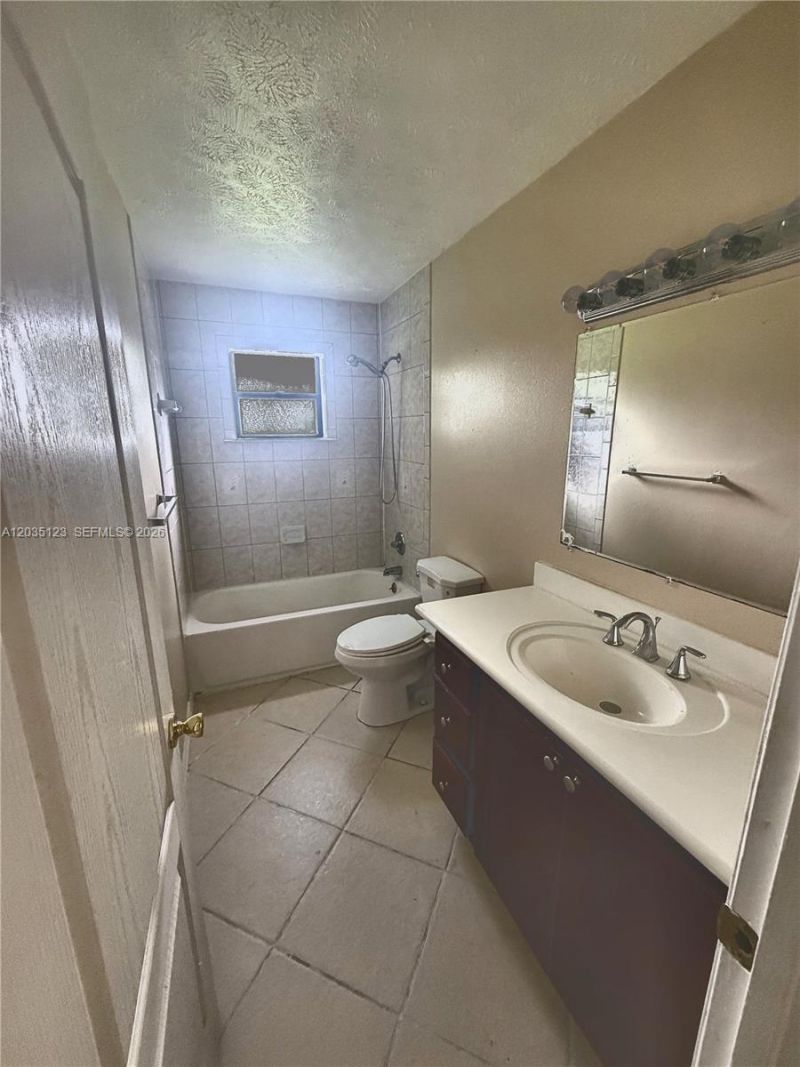 3603 W Wilderness Dr W, Fort Pierce, FL 34982 Photo