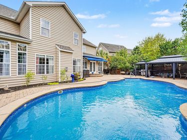 204 Quarryrock Road, Holly Springs, NC 27540