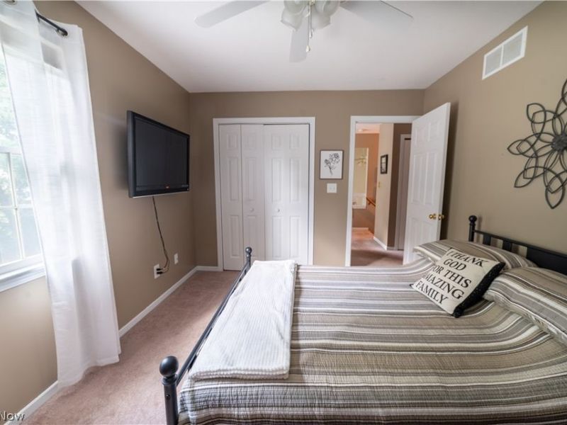 25 Fieldstone, Poland, OH 44514 Photo 20