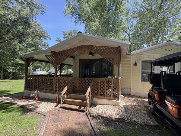 3/39 Woodhaven , Sublette, IL 61367