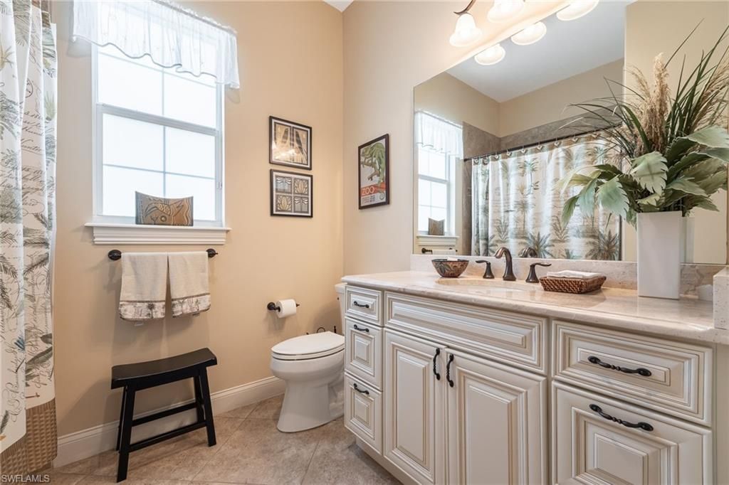 2213 SE 19th Ave, Cape Coral, FL 33990 Photo