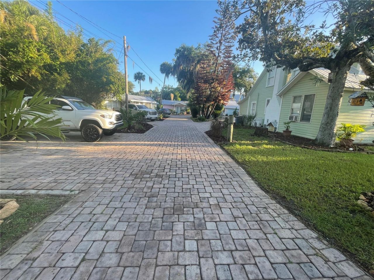305 Mary Avenue , New Smyrna Beach, FL 32168 Photo