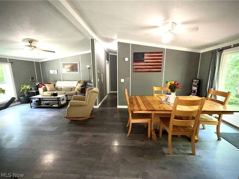 4648 Geauga Portage Easterly Road, West Farmington, OH 44491 Photo 8