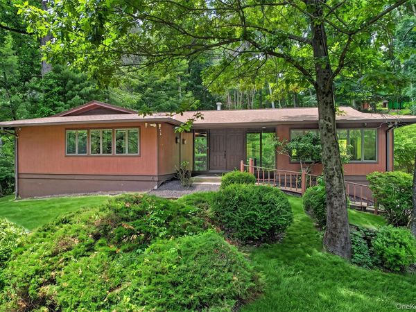 9 Tamarack Lane , Pomona, NY 10970