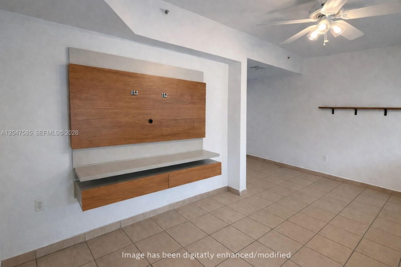 318 E 6th St , Unit 102, Hialeah, FL 33010 Photo