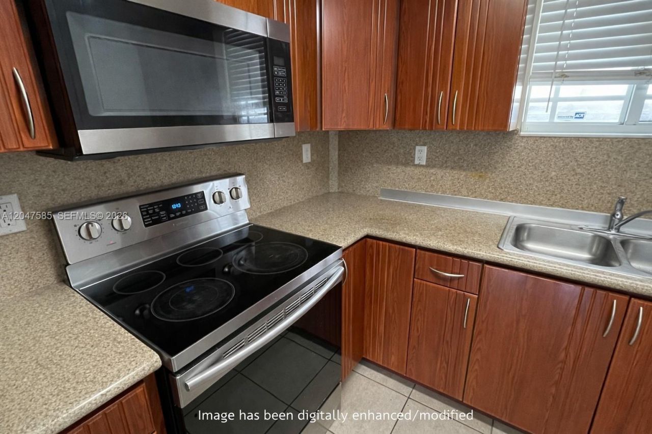 318 E 6th St , Unit 102, Hialeah, FL 33010 Photo