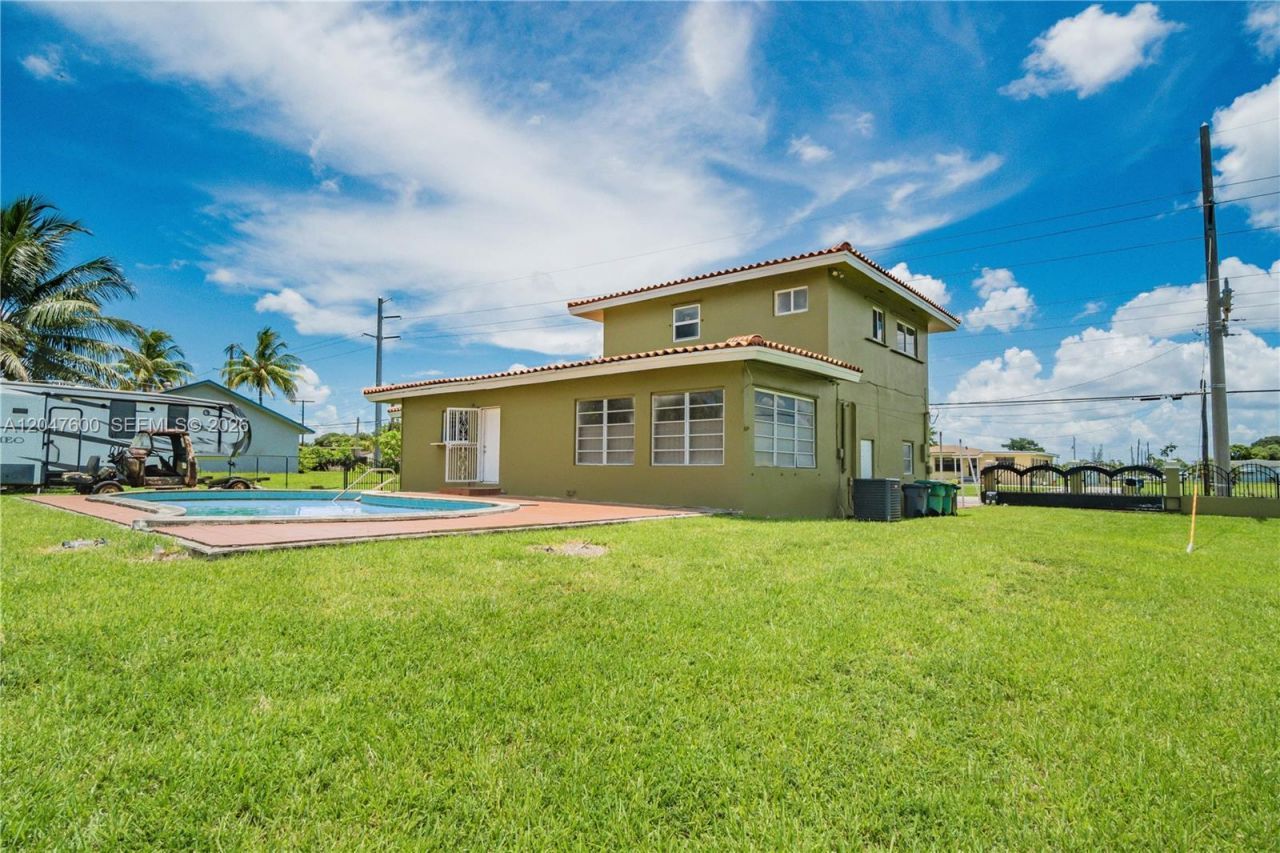 17135 NW 19th Ave , Miami Gardens, FL 33056 Photo