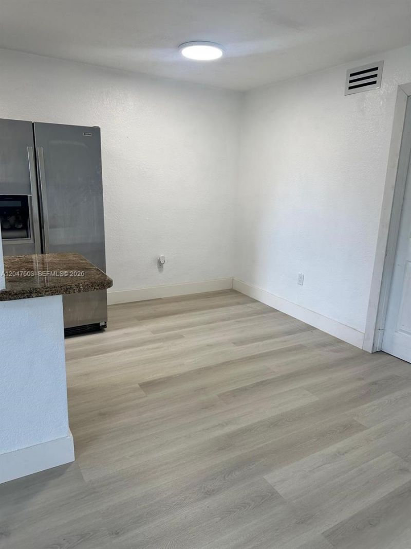 427 Santander Ave , Unit 205, Coral Gables, FL 33134 Photo