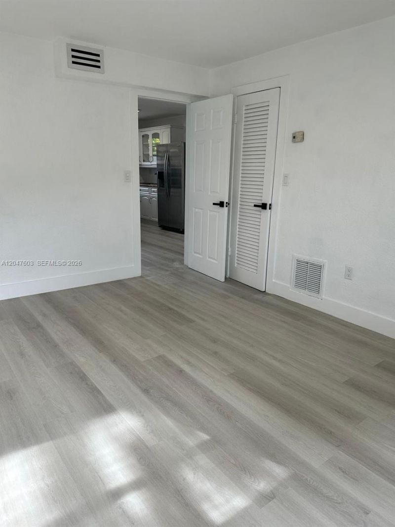 427 Santander Ave , Unit 205, Coral Gables, FL 33134 Photo
