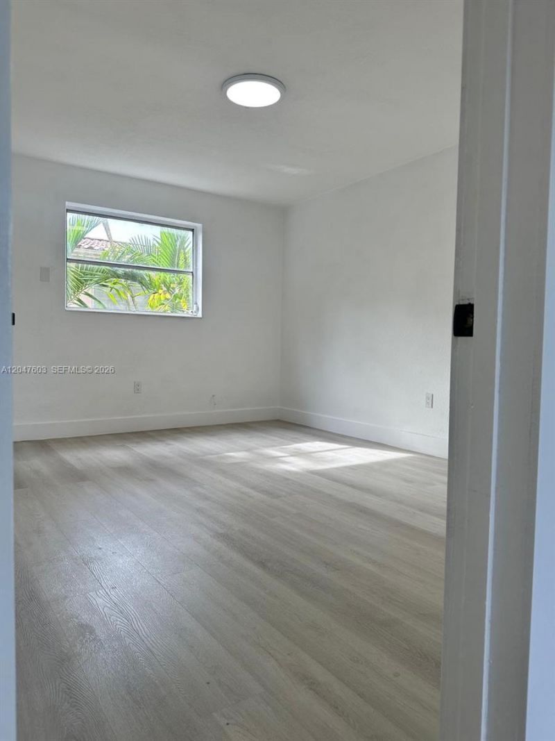 427 Santander Ave , Unit 205, Coral Gables, FL 33134 Photo