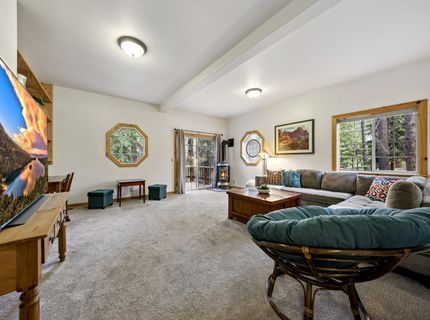 12849 Peregrine Drive , Truckee, CA 96161 Photo