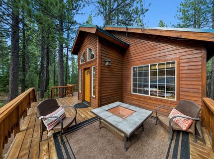 12849 Peregrine Drive , Truckee, CA 96161 Photo