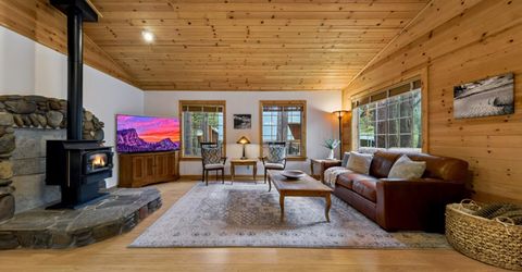 12849 Peregrine Drive , Truckee, CA 96161 Photo
