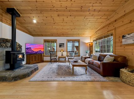 12849 Peregrine Drive , Truckee, CA 96161 Photo