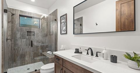 10129 Corrie Court , Truckee, CA 96161 Photo