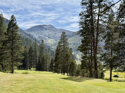 400 Squaw Creek Road, Unit #425, Olympic Valley, CA 96146 Photo