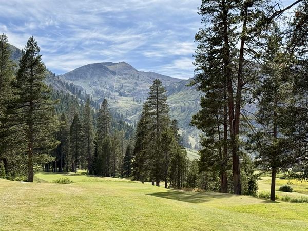 400 Squaw Creek Road, Unit #425, Olympic Valley, CA 96146