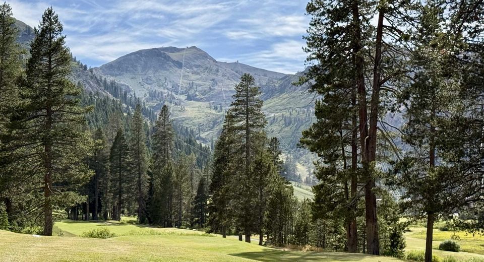 400 Squaw Creek Road, Unit #425, Olympic Valley, CA 96146 Photo