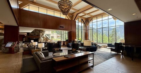 400 Squaw Creek Road, Unit #425, Olympic Valley, CA 96146 Photo