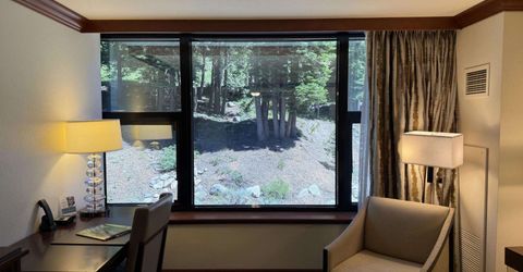 400 Squaw Creek Road, Unit #425, Olympic Valley, CA 96146 Photo