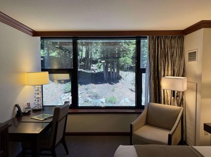 400 Squaw Creek Road, Unit #425, Olympic Valley, CA 96146 Photo
