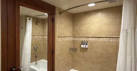 400 Squaw Creek Road, Unit #425, Olympic Valley, CA 96146 Photo