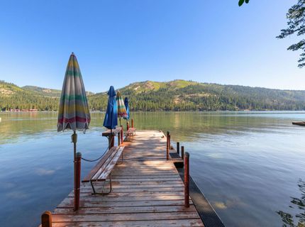 15066 South Shore Drive, Truckee, CA 96161 Photo