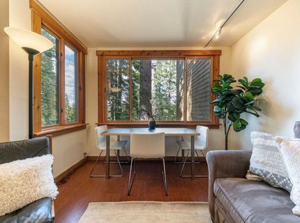 4065 Coyote Fork , Truckee, CA 96161 Photo