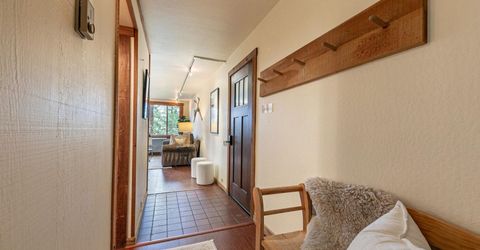 4065 Coyote Fork , Truckee, CA 96161 Photo