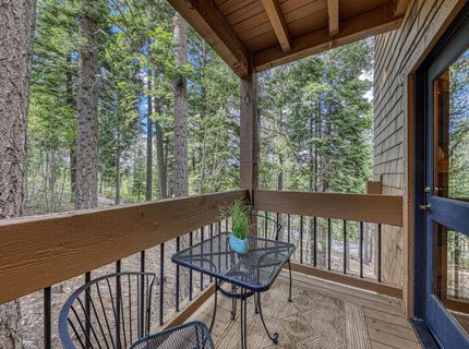 4065 Coyote Fork , Truckee, CA 96161 Photo